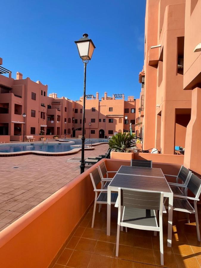 Three Bedroom Apartment With Pool In Torrevieja Exterior photo