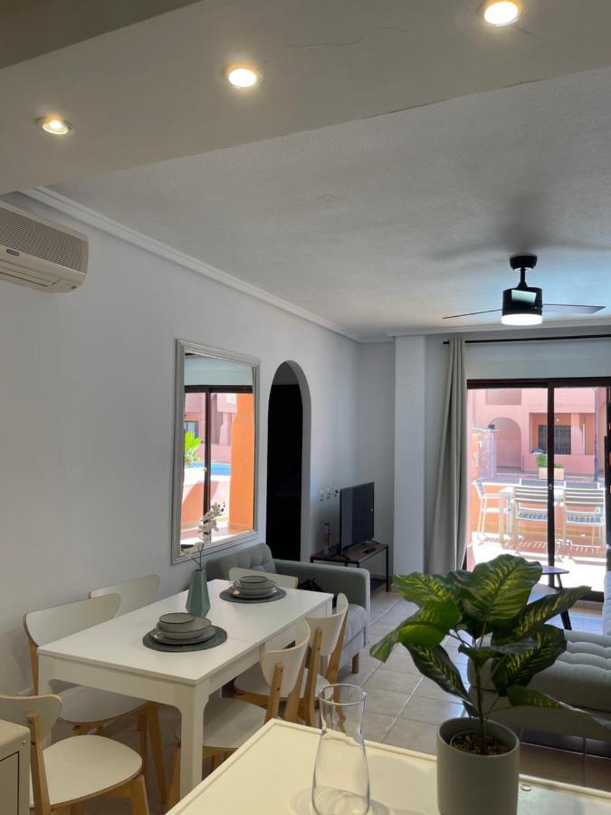 Three Bedroom Apartment With Pool In Torrevieja Exterior photo